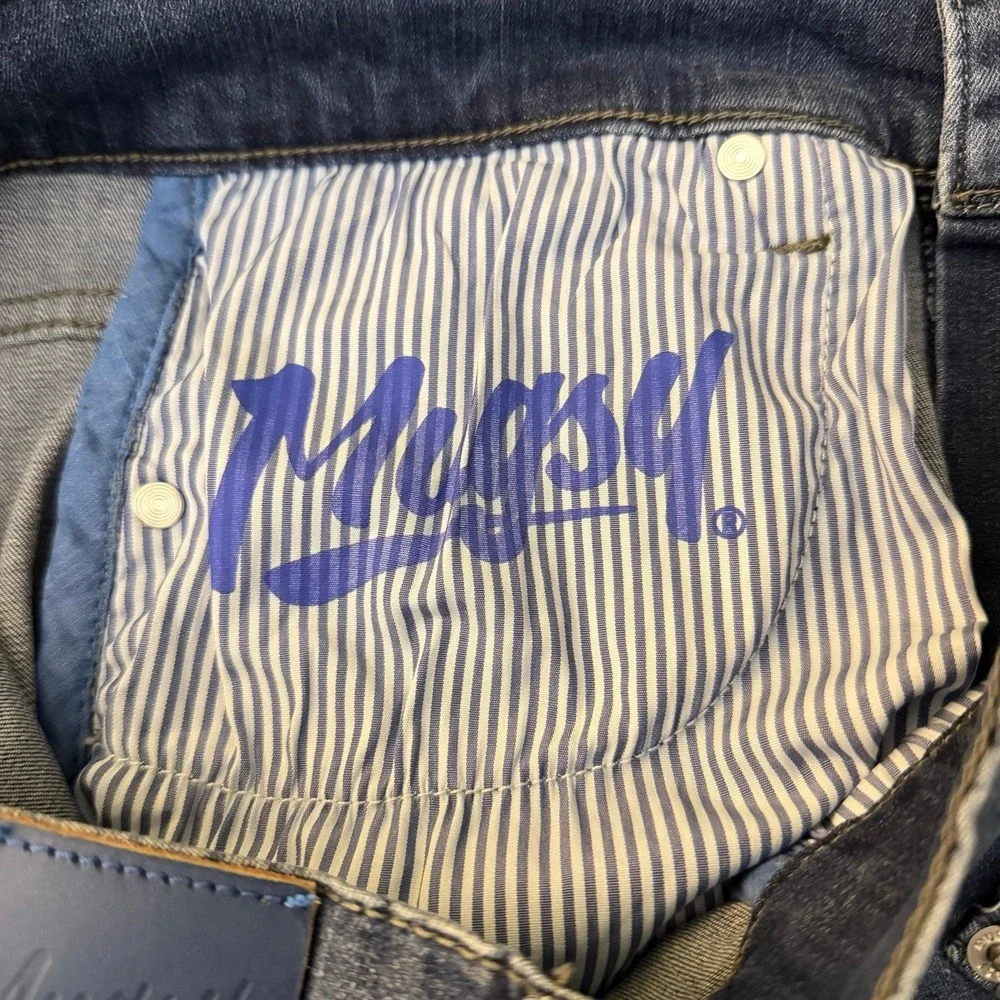 Mugsy Lake Shores Mens 31x32 Slim Straight Leg Jeans Medium Blue Stretch‎